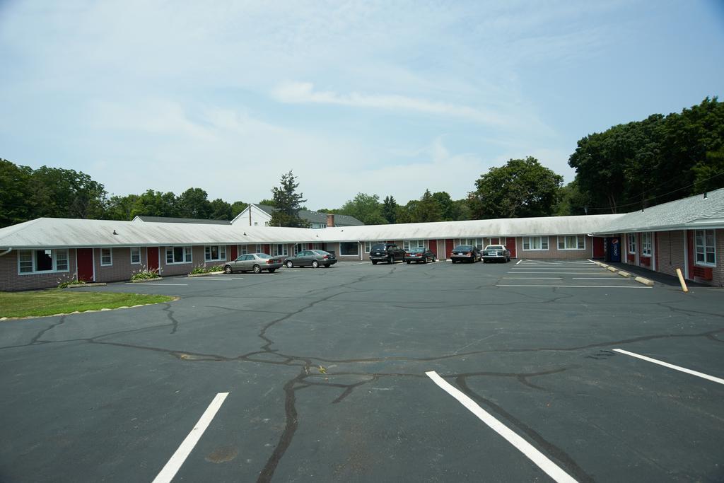 Clinton Motel Екстериор снимка